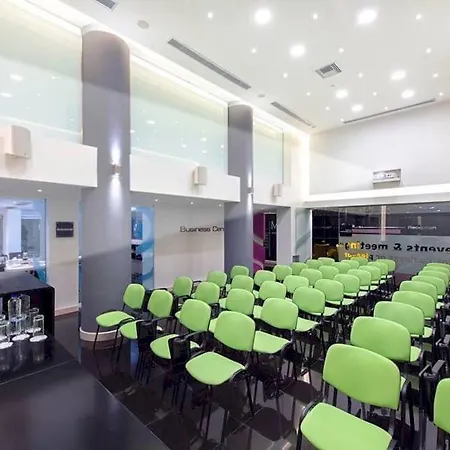 塞米勒米斯城市酒店 Rhodes City