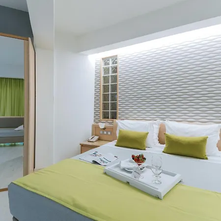 塞米勒米斯城市酒店