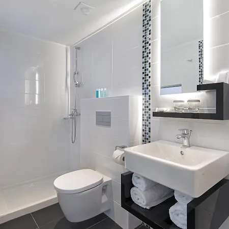 塞米勒米斯城市酒店 Rhodes City