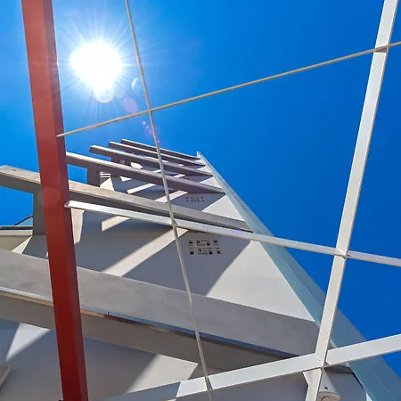 Semiramis Ξενοδοχείο 4*