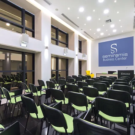 Semiramis Hotel 4*